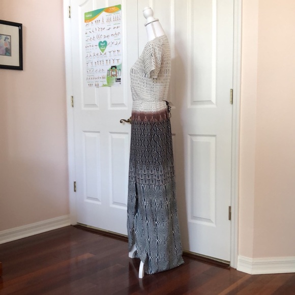 Like Mynded Maxi Navy Pattern Wrap Dress SZ S - Picture 4 of 11